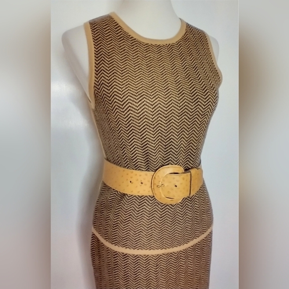 VINTAGE LORD & TAYLOR 2 PC WOOL ENSEMBLE - Picture 2 of 12